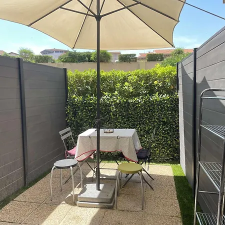 En Rez-de-jardin A La Bocca - Acces Plages, Terrasse Privee - Fr-1-609-98 Cannes